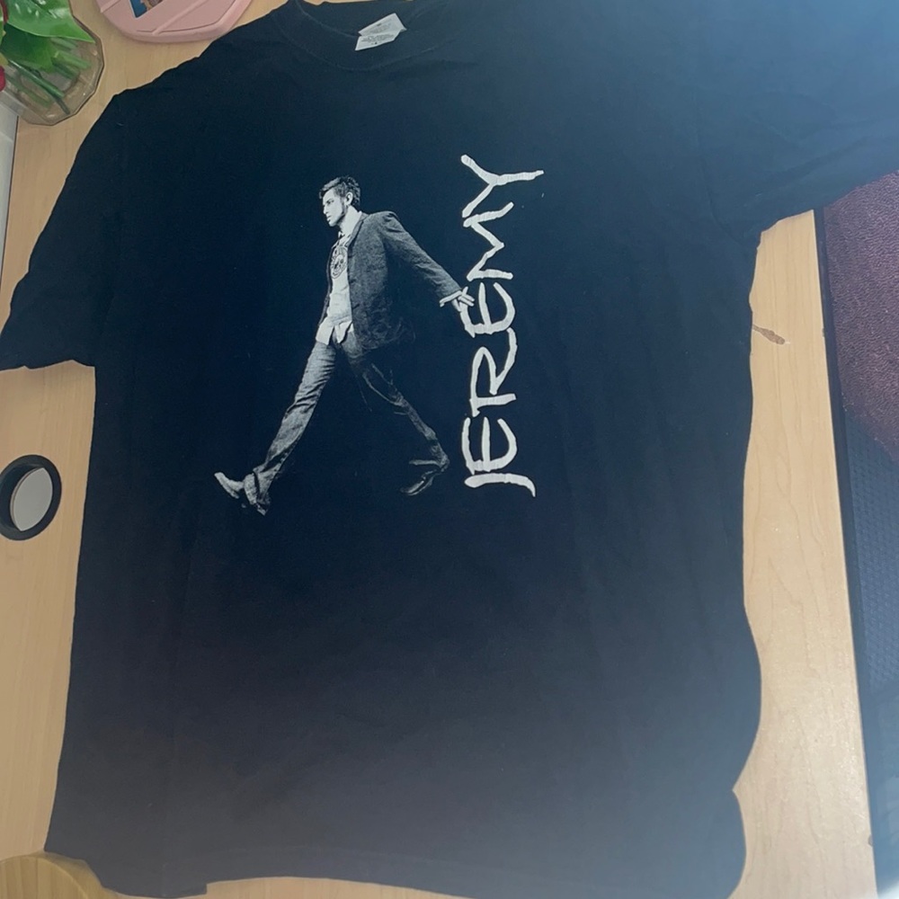 Graphic tee for sale